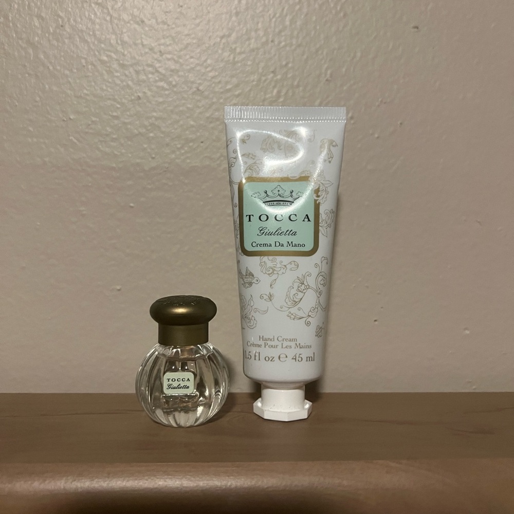 Tocca Giulietta Hand Cream and Perfume Set - White and Gold